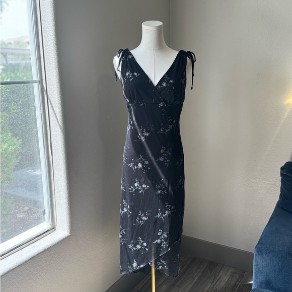 2000s Black Whimsy-Goth MIDI Dress with Sparkly Floral Design, Ruby Rox, Large - Picture 1 of 9